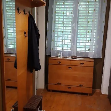 Holiday home Iriski San