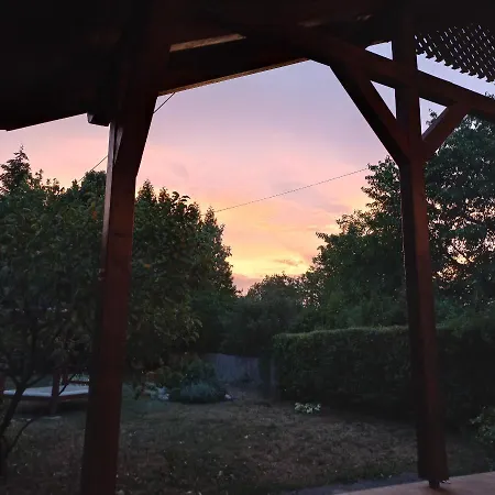 Holiday home Iriski San